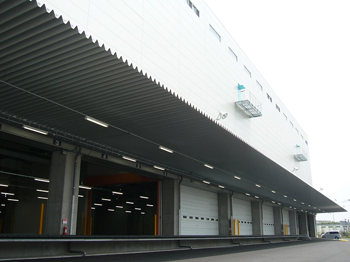 相模原物流センター外観